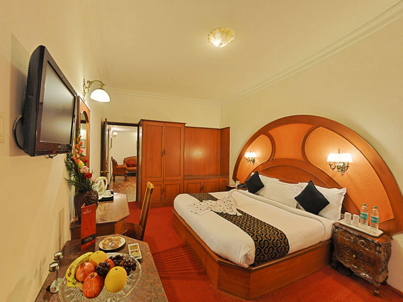 excellent-luxury-hotel-in-ooty